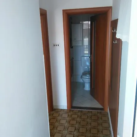 Silvija ゲストハウス 3*